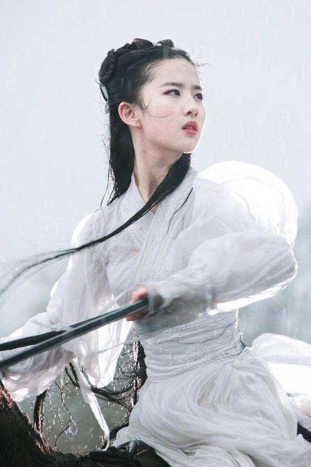 不整不能当明星？娱乐圈内几位纯天然美女，各个都是实力派