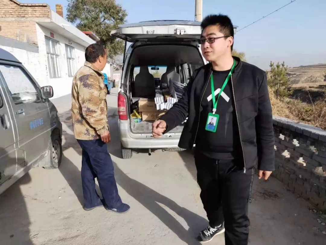 村级电商服务站打造惠农新路径,农村电商服务站点建设情况汇报