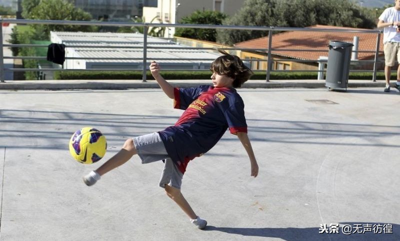 澶╀笅瓒崇悆鍗佸ぇ缁忓吀鍙拌瘝,澶╀笅瓒崇悆鍗佸ぇ鎰熶汉鍙拌瘝