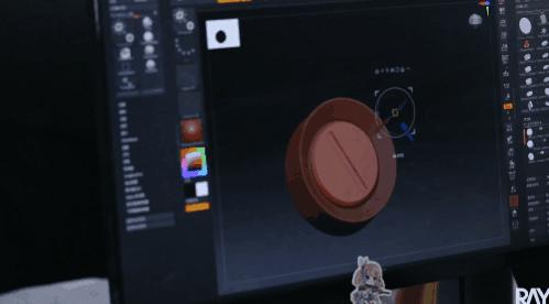 把小米铁蛋爆改成钢铁加鲁鲁的大佬,还曾把手机改造成北京城