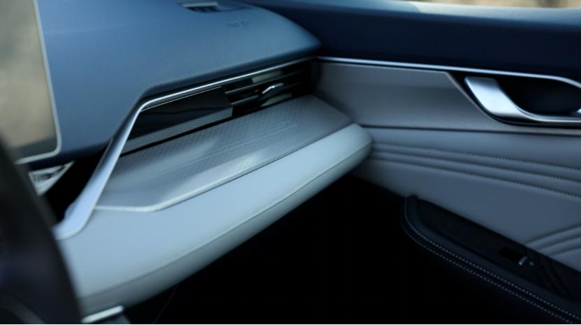 吉利星瑞1.5t试驾视频胖哥,吉利星瑞l2.0t试驾视频