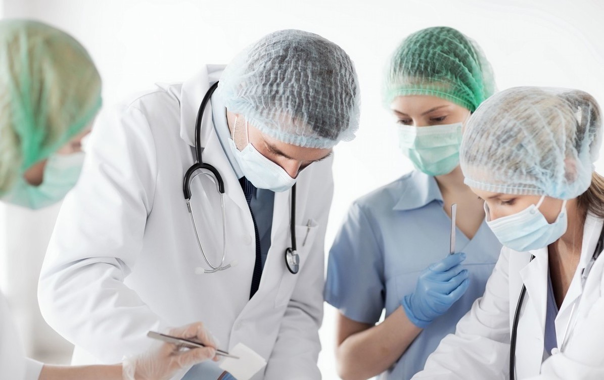 前叉重建单束可以满足运动要求么,前叉重建有几个切口