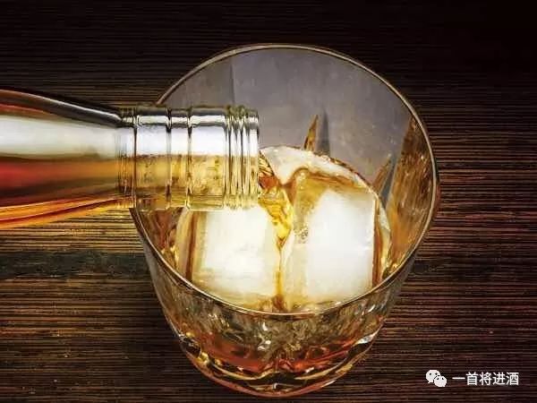 科学家已发展出数种方法来侦测假酒和假食品。