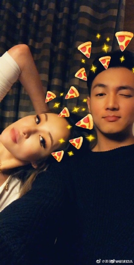 萧亚轩为什么被称为小鲜肉收割机,萧亚轩首谈恋爱过程