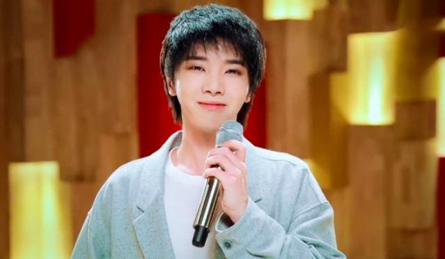 华晨宇唱我们完整版,华晨宇唱我们这首歌的片段