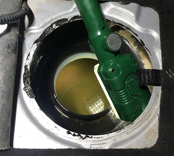 冬天汽车启动困难的原因是什么,冬季汽车启动困难解决方法