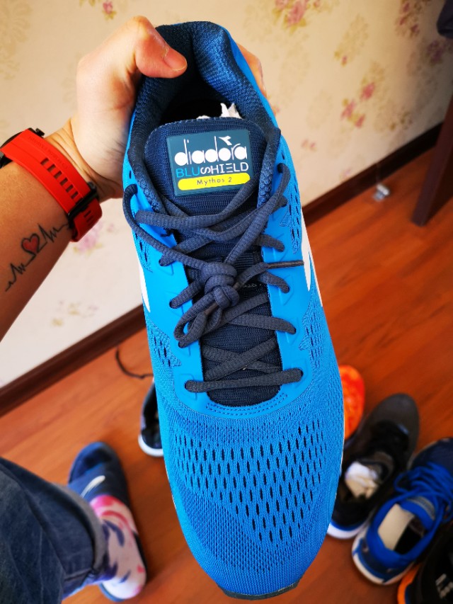 迪亚多纳厚底跑鞋,迪亚多纳男跑鞋