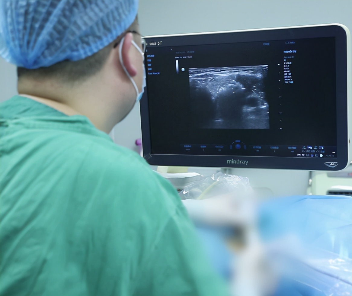 甲亢碘131治疗亲身经历,从甲亢到甲减的最典型症状表现