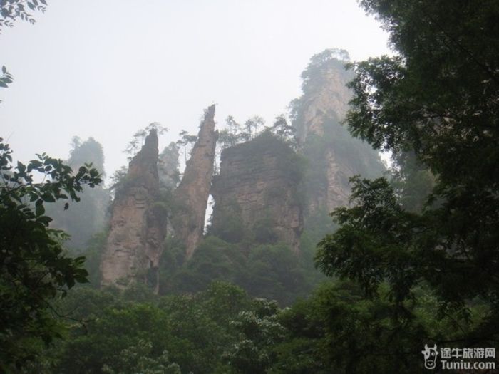 张家界凤凰六日游详细攻略,张家界凤凰6天游攻略