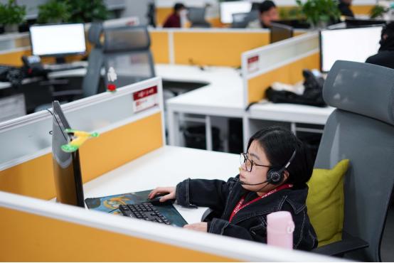 谁温暖了你的四季,谁温暖了冬季