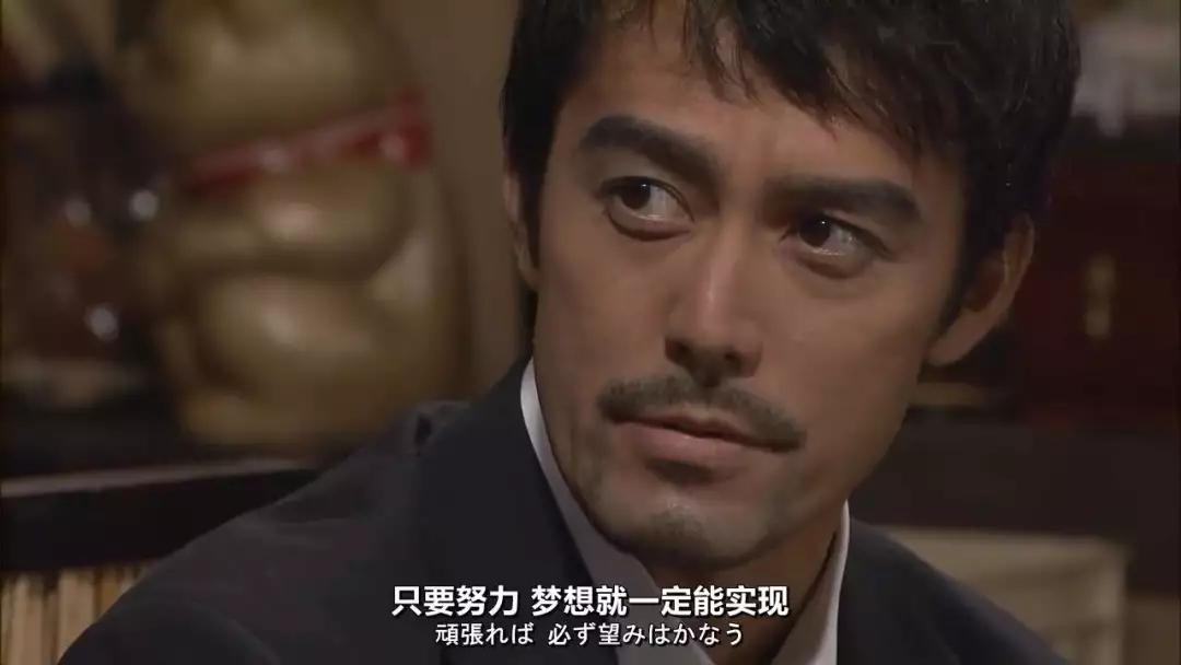 “我，90后，月薪5K，两年后上海买了房！”，会玩PPT的人有多野