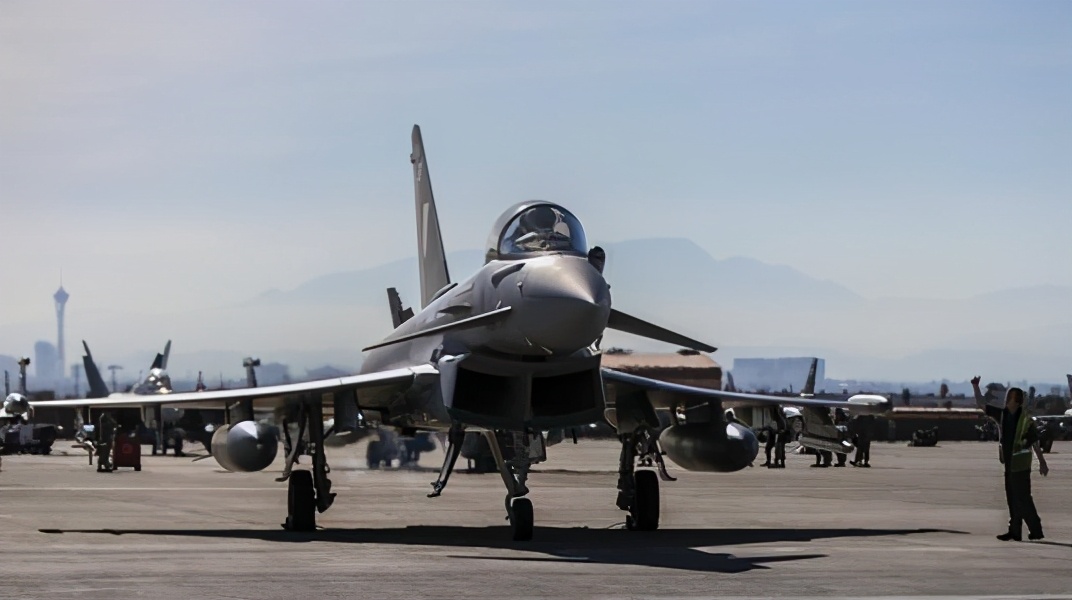 中国最先进的飞机歼20,歼20世界最好的飞机