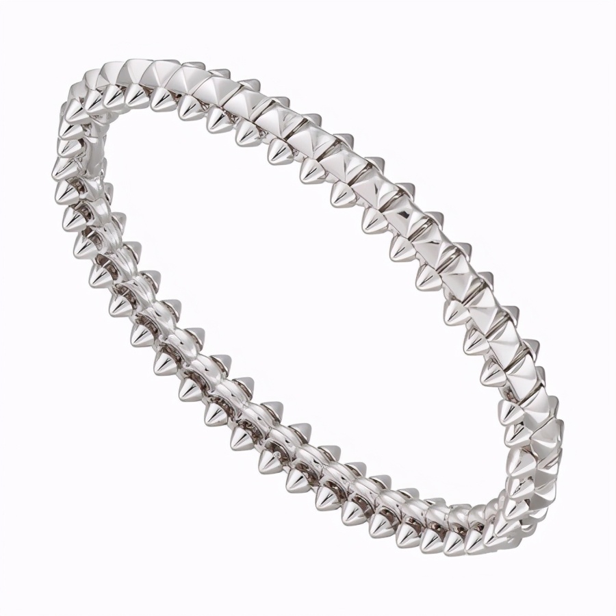 卡地亚暖心礼宠他与她期间限定红盒烫印服务秀个人风格