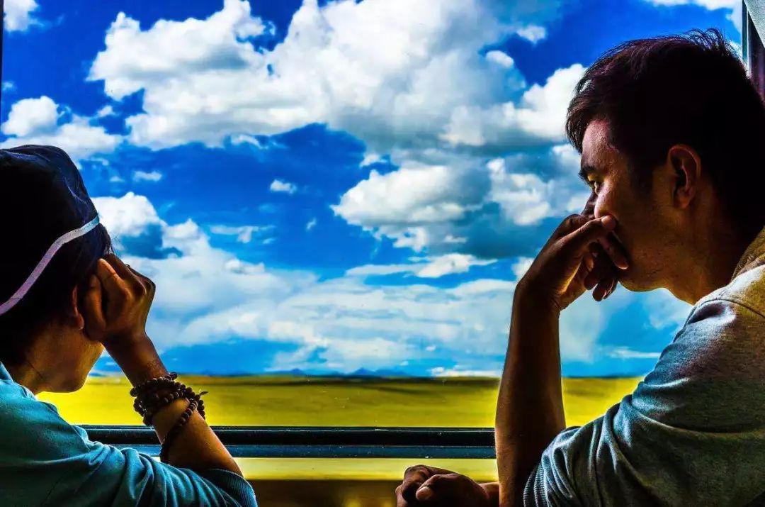 抠门男朋友生日送什么礼物,没多少钱送男朋友什么生日礼物