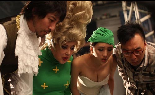 10位被整形毁掉的女星,被整容毁掉的女明星