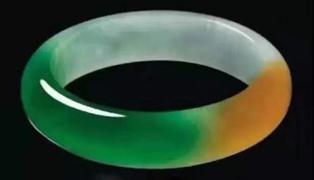 翡翠怎么买比较靠谱,买翡翠怕被坑从哪里买最好