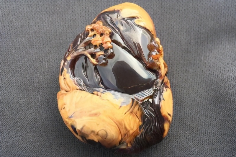 真的有人花230万购买琥珀