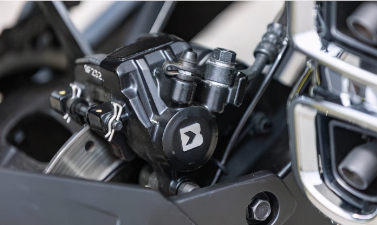 3.89万！铃木GIXXERSF250台湾省发布，何时来大陆？