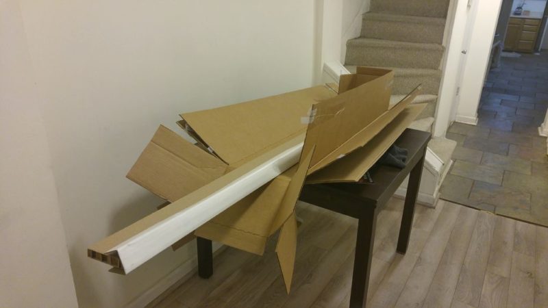 旧纸箱子做折叠床,利用老式箱子做单人床