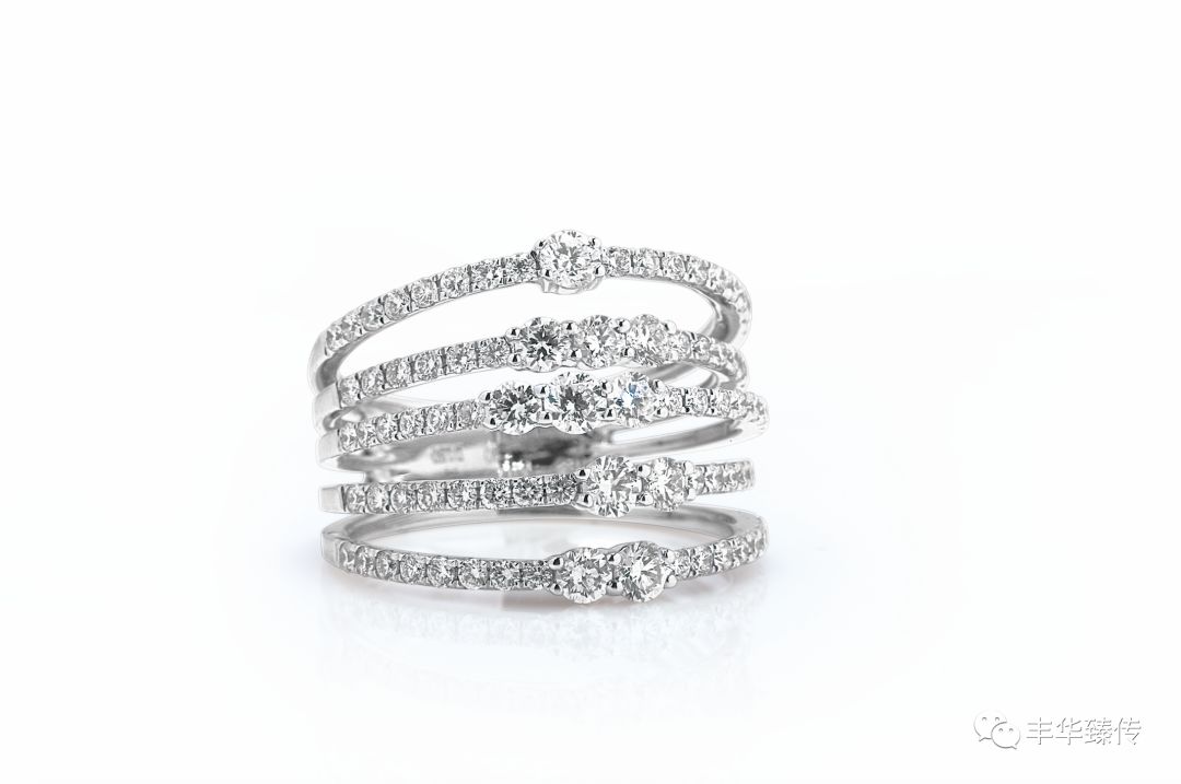 秋雨发梢,梦幻情怀,戴着你的水晶珠链,请跟我来!帽哥出品