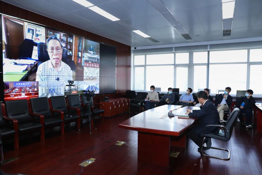 钟南山张文宏李兰娟谈开学,钟南山李兰娟谈开学