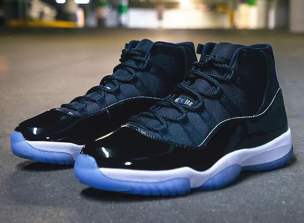 送男朋友的圣诞礼物实用推荐,十大男朋友最渴望收到的礼物排行