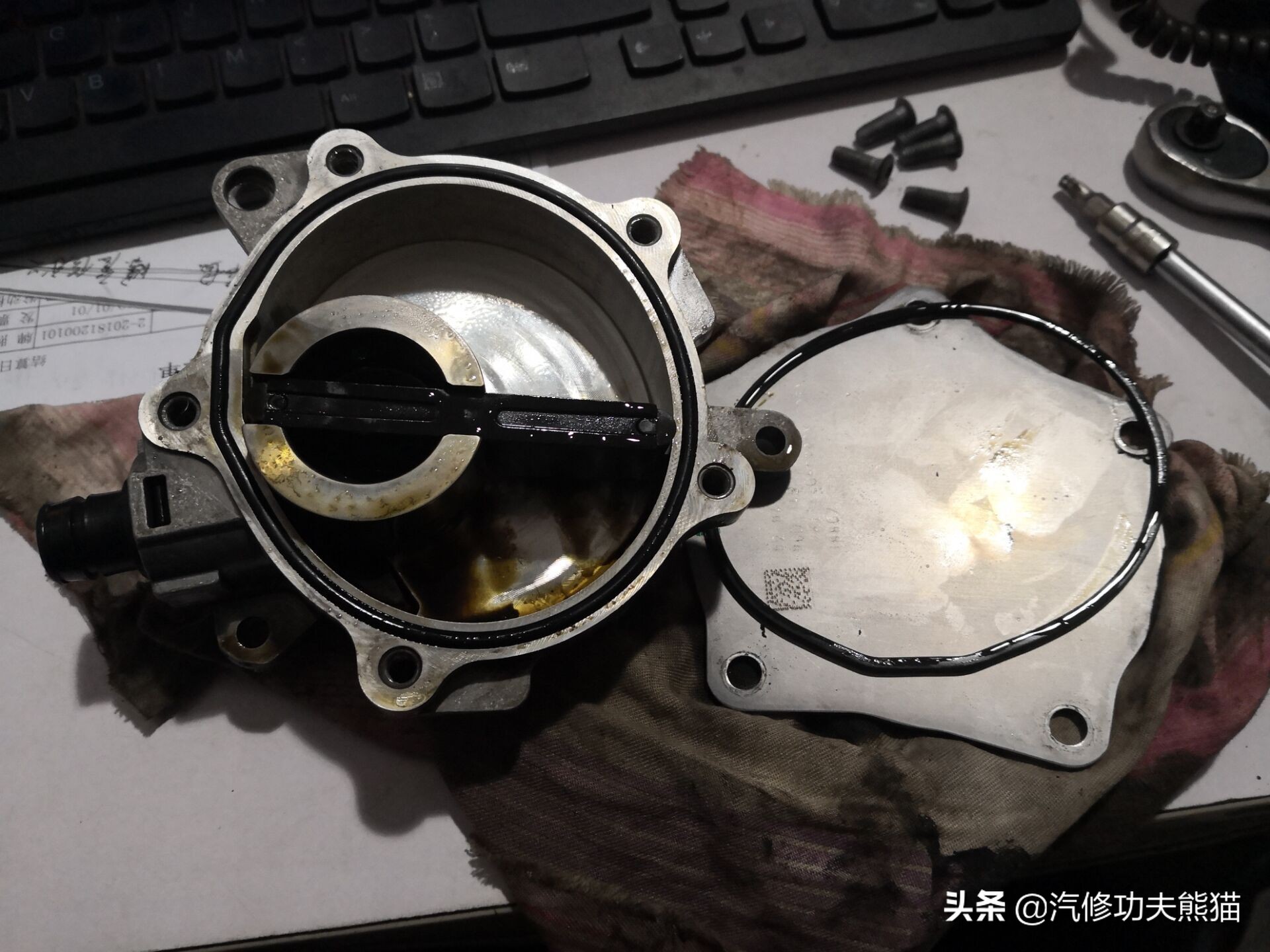 13年奥迪tts多少公里烧机油,奥迪tts急加速故障灯