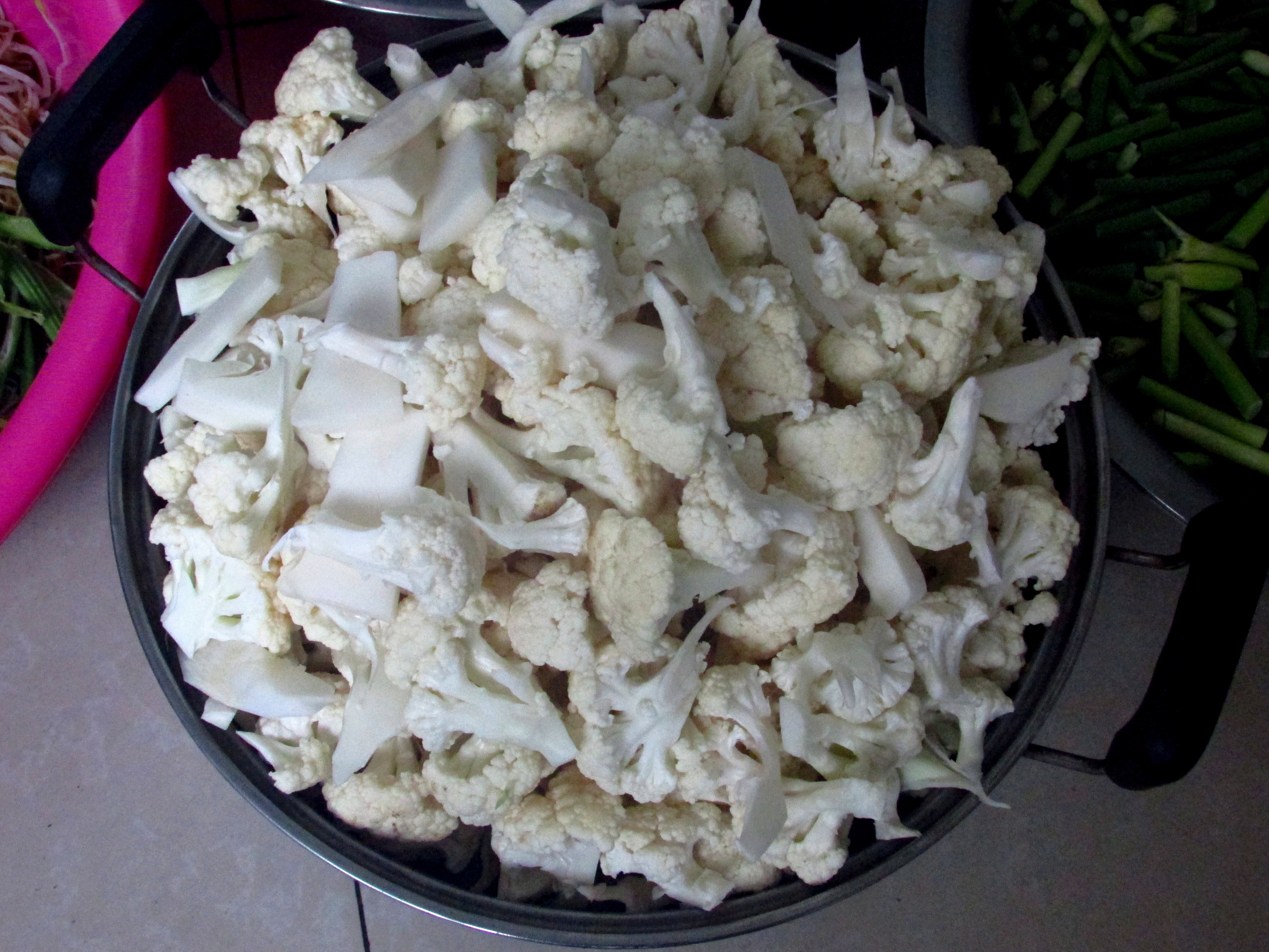 东北杀年猪来吃猪肉,老东北杀年猪