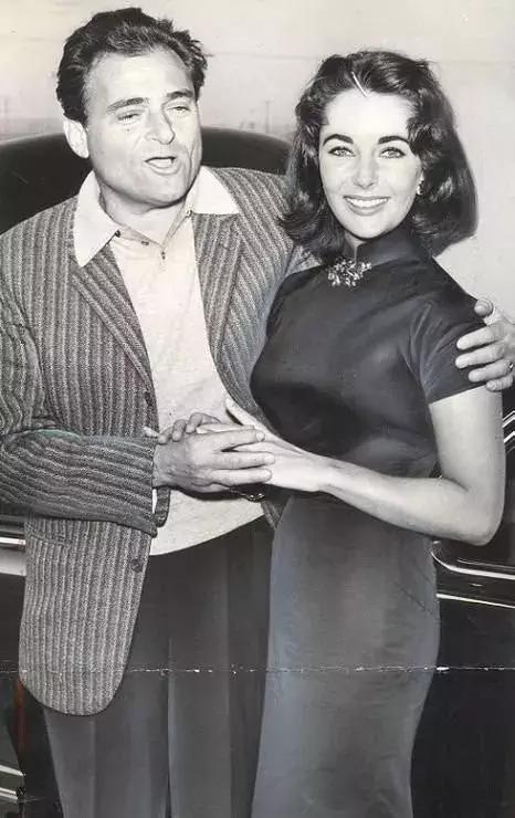 中国的旗袍让全世界女人倾倒,中国旗袍文化自信