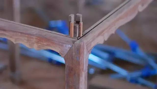 同样都是红木价格怎么相差,同样的实木家具价格相差大