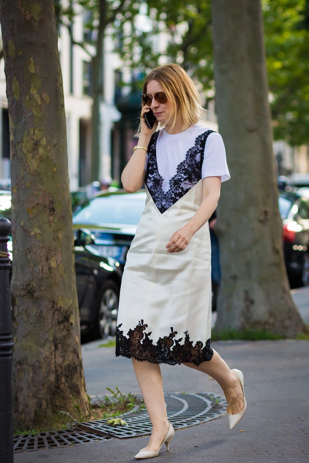 洋气上档次吊带裙时尚减龄显瘦,吊带裙女装连衣裙显瘦又减龄