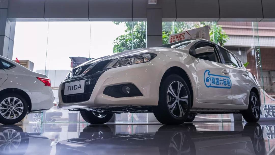 东风日产骐达：价格高一点，但空间告诉你值得！「快车体验043」