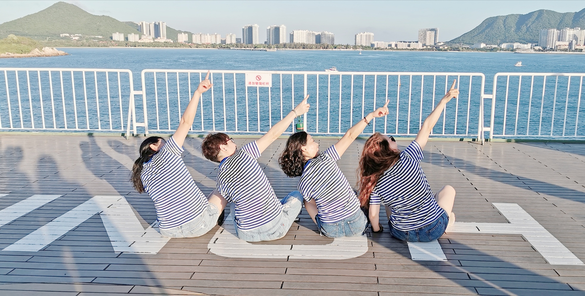 一半是海水一半是蓝天，这就是西沙群岛！我是登岛的第46066人