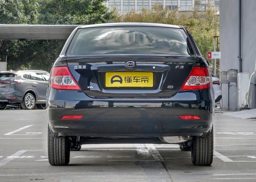 比亚迪f3自动挡2020款落地多少钱,5万左右性价比高的车推荐比亚迪f3
