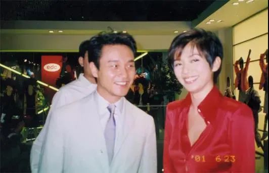 珍藏多年的美特斯邦威,80后心中的奢侈品