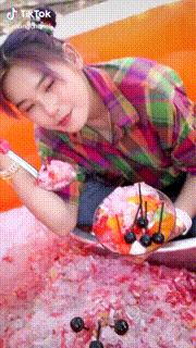 最新海外火爆搞笑视频,50张全球搞笑gif