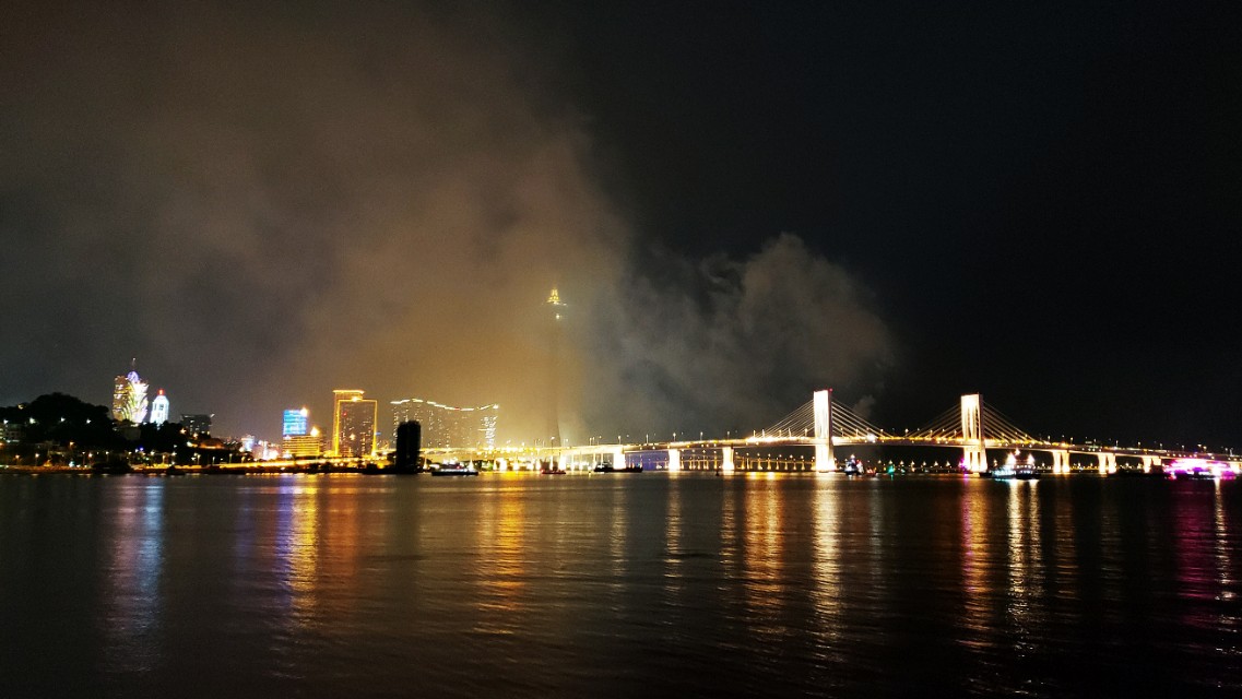 三星galaxys9直播,三星galaxys9视频