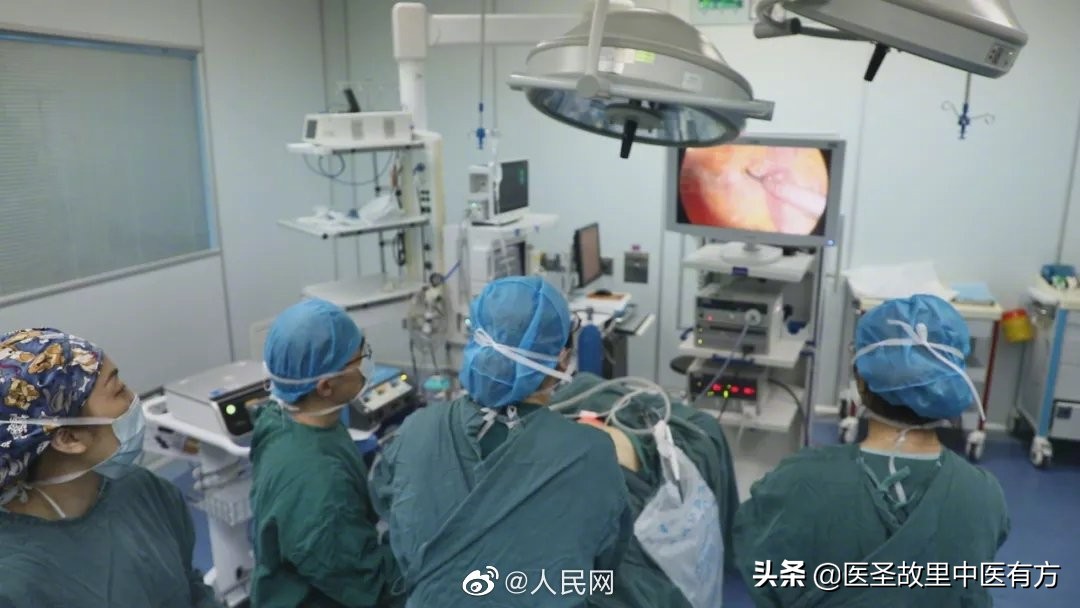 甲状腺结节有可能瞬间变成癌吗,甲状腺结节两年后不见了