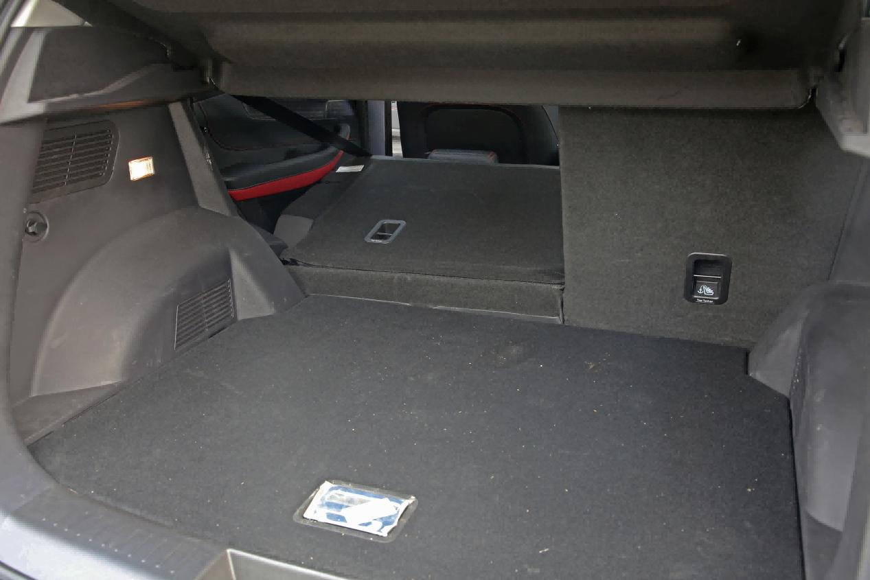 奇瑞瑞虎5x超级英雄版试驾视频,沉浸式体验奇瑞瑞虎5x超级英雄版