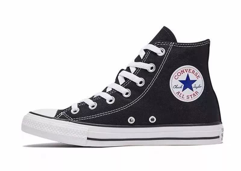 只买贵的不买对的？联名球鞋到底好在哪”