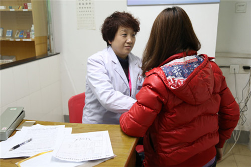 腋下脖子上长小肉粒去除方法,脖子上有小肉粒会传染给其他人吗