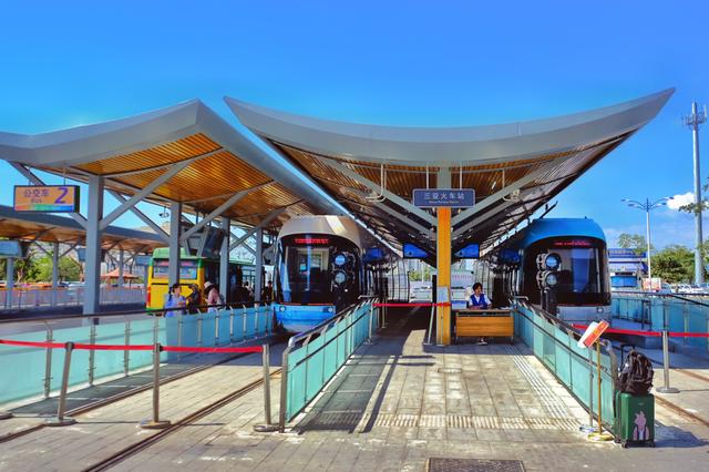 一个人去三亚的旅游攻略怎么做,三亚旅行攻略和注意事项大全