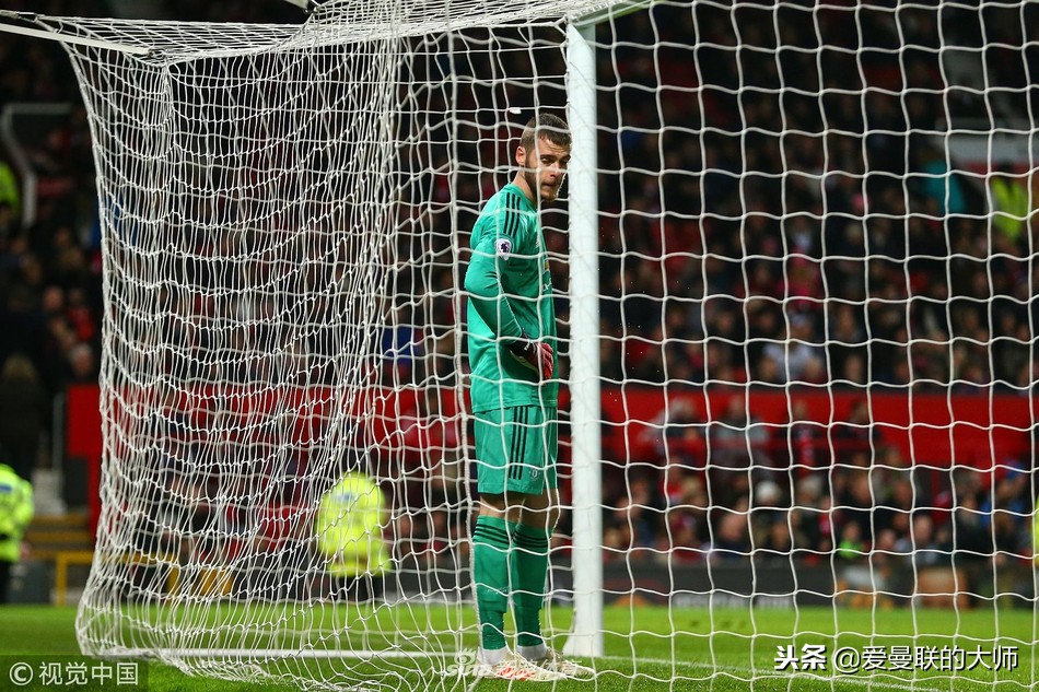 索尔斯克亚激活曼联，傲娇博格巴梅开二度赛后拿10分获全场MVP