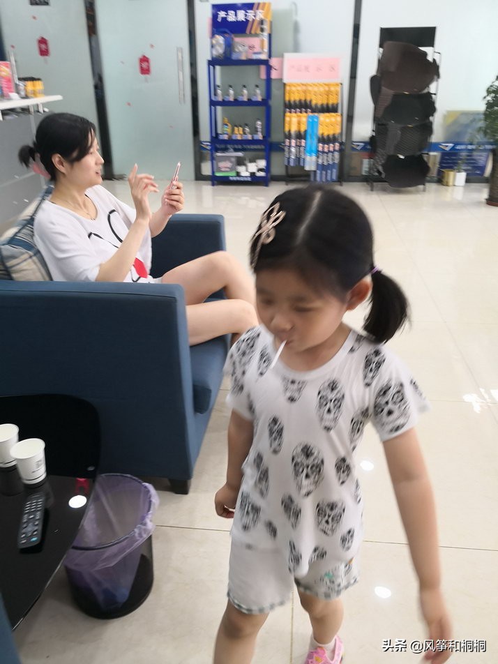 开房车自驾游的生活,老婆当专职司机