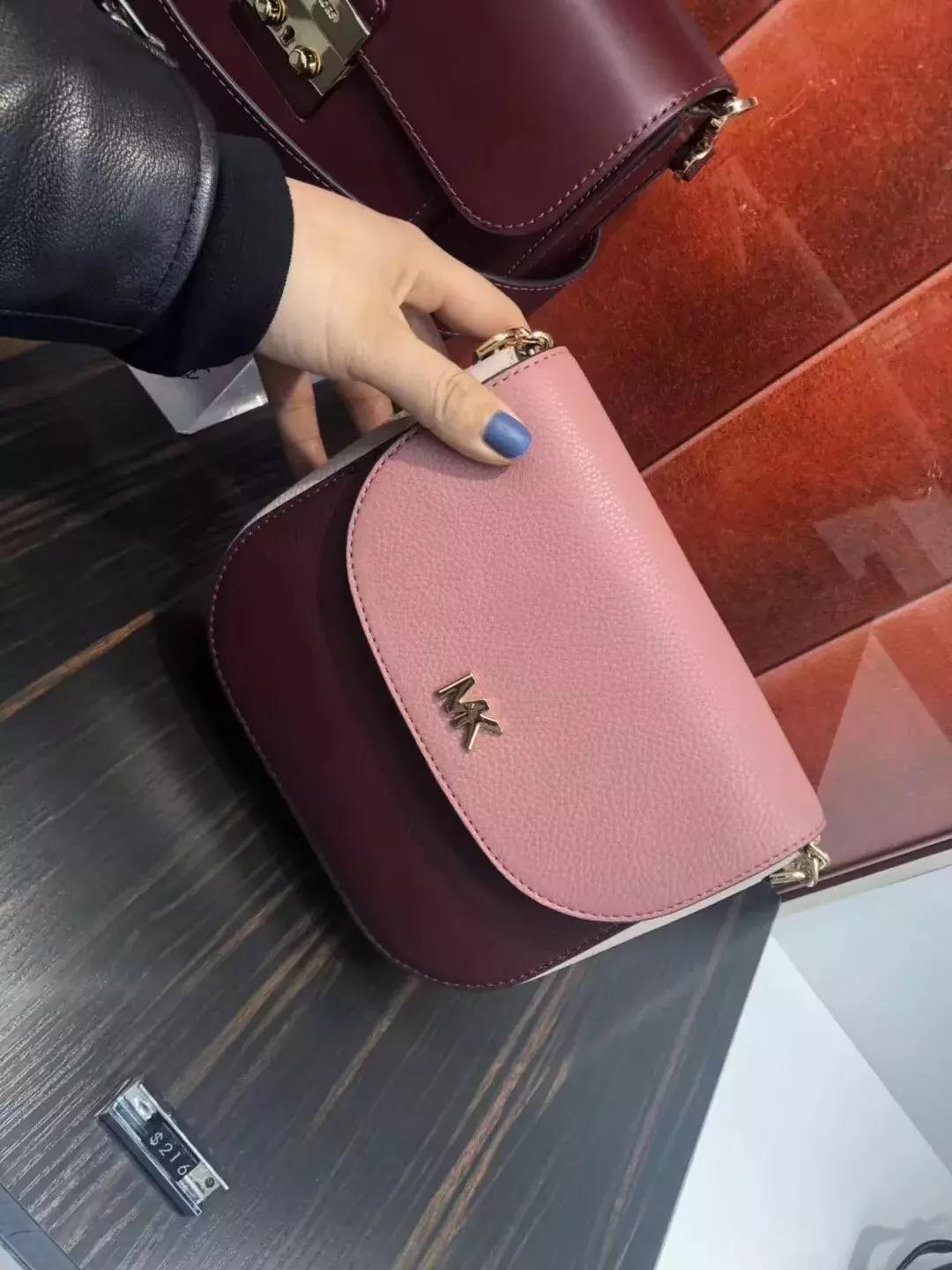 正品mk包包一般价格最新款,免税店mk的包包价格