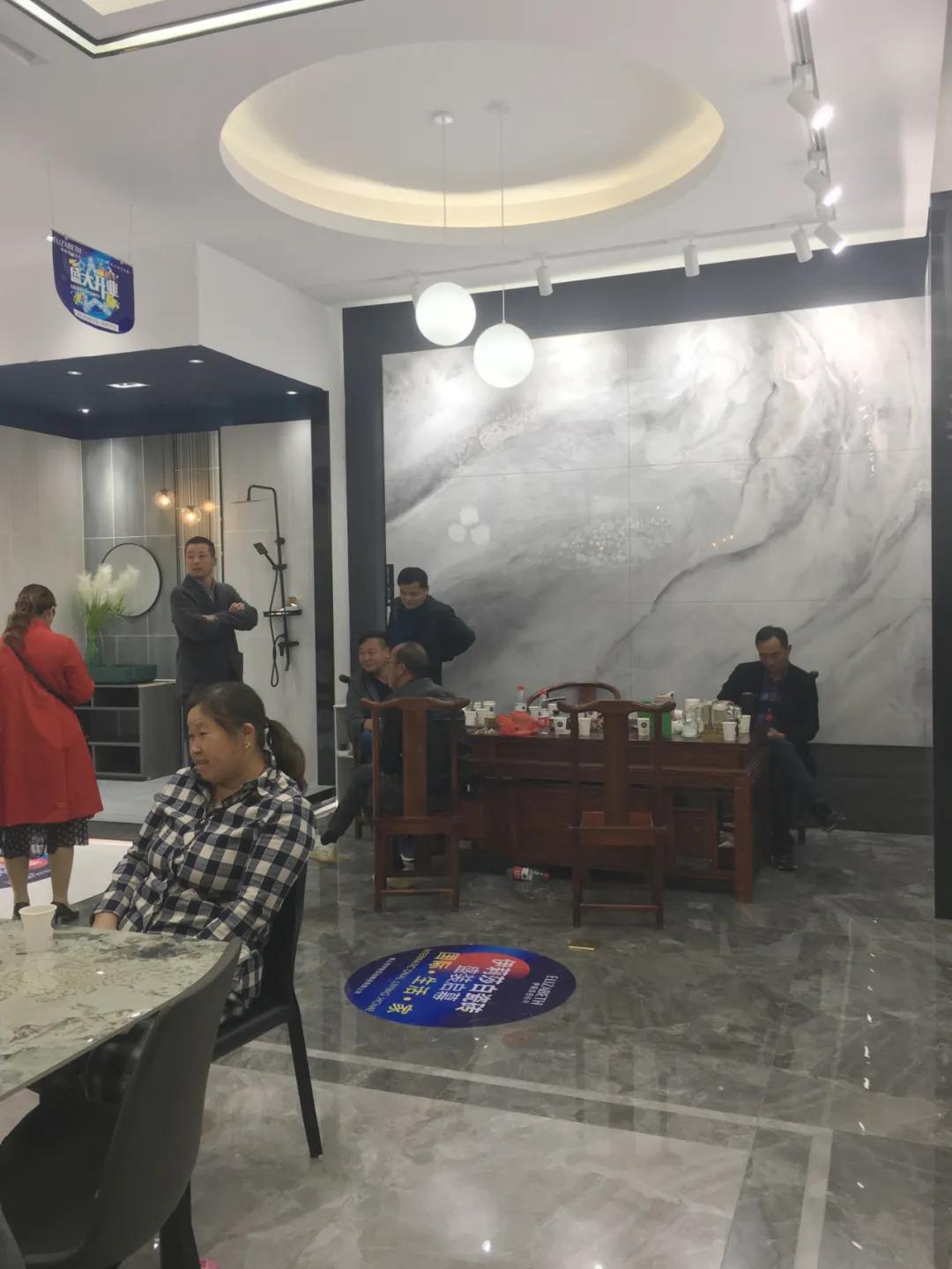 开业|再圈一城，再添一店！祝贺伊莉莎白瓷砖临泉现代馆盛大开业