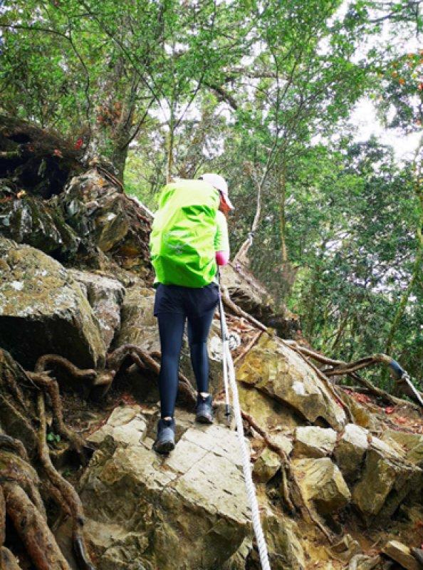 salomon登山鞋不防水,salomon户外鞋如何选择