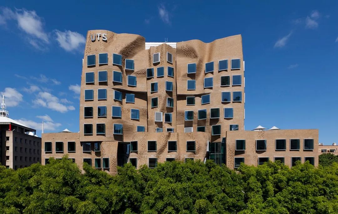 2019韩国首尔lv大秀,lv首尔时装秀金珉奎