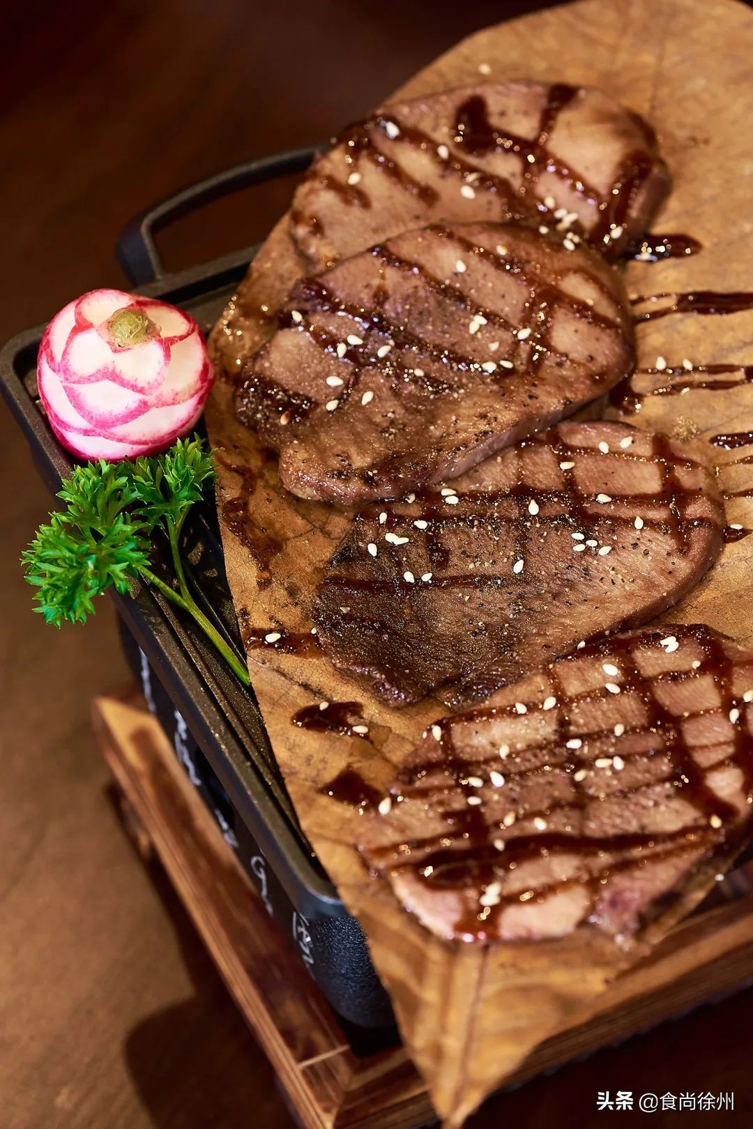 徐州张柏芝一秒到日本?其实正在吃日料,和服免费穿,过足cos瘾