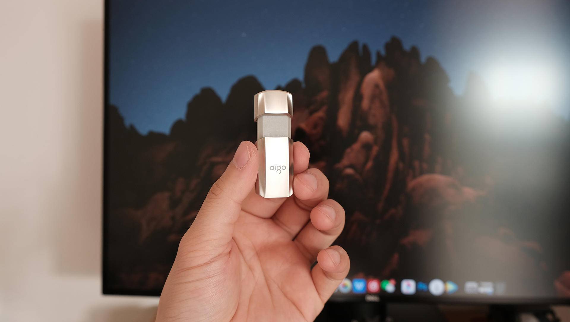 mac运行windows10软件,mac装windows系统特别好慢啊